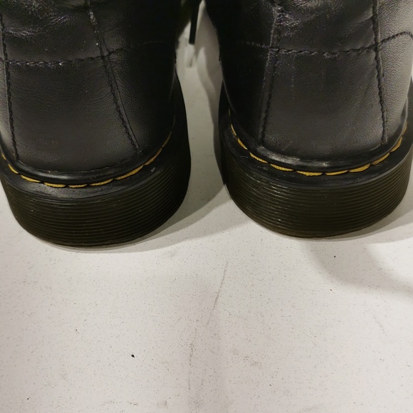 Dr.Martens air wair women's boots - Picture 3 of 8